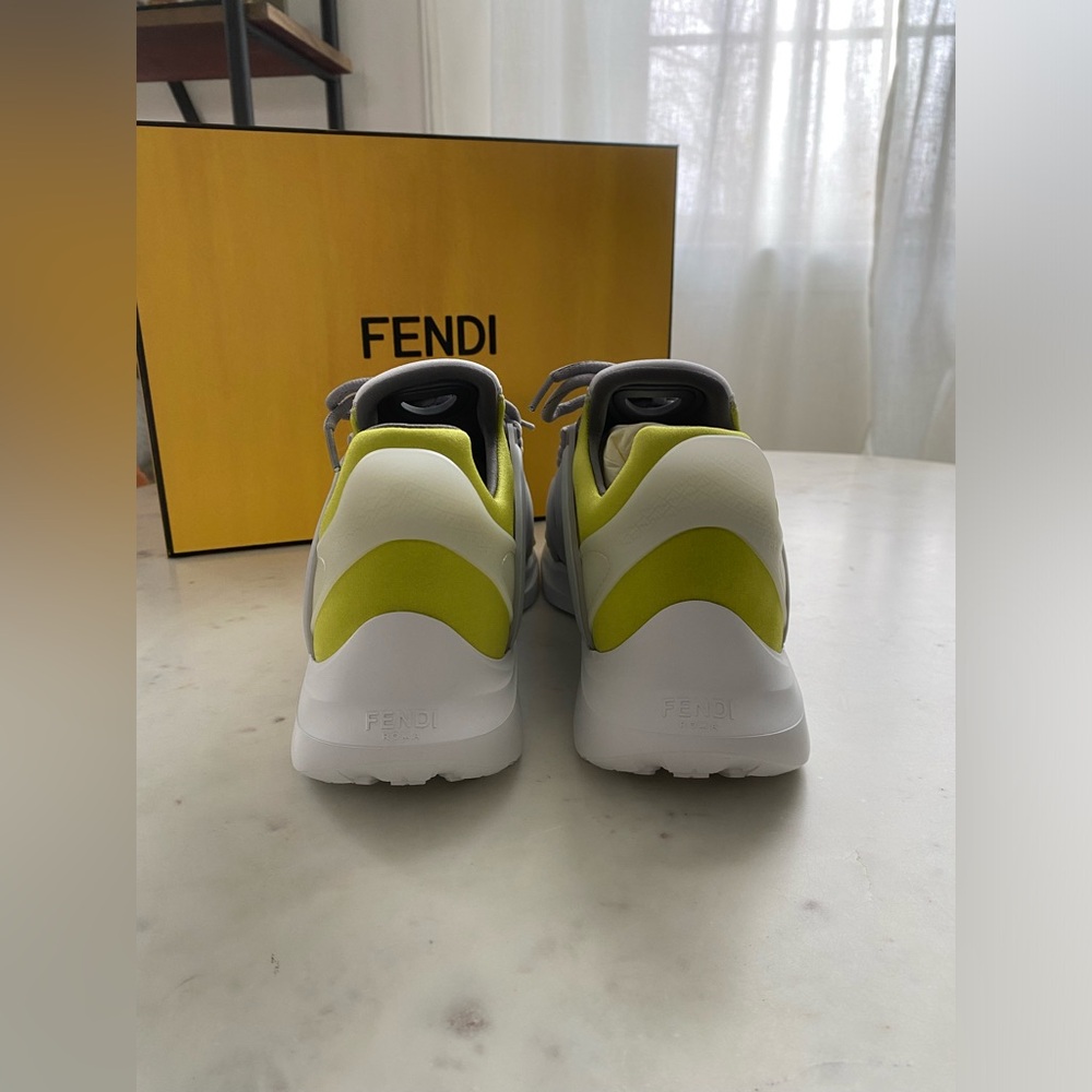 Fendi - Tag Sneaker, men’s size 10, women’s size 11 (UK 9) - Picture 10 of 14